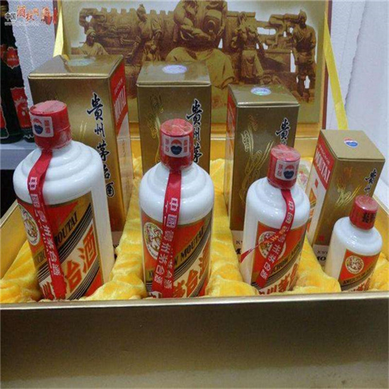 巴塘回收整箱茅台多少钱哪里回收(附近上门回收茅台酒）