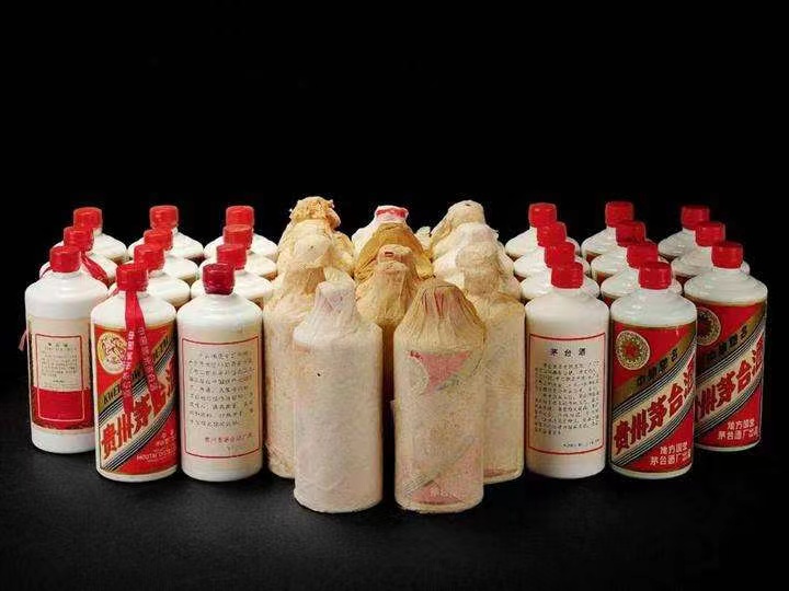 巴塘15年茅台酒回收公司哪里回收(附近上门回收茅台酒）